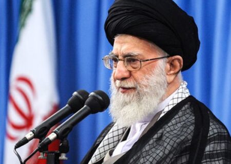 بزرگان و جوانان قم نگذارند دست‌های خائن، قم را از «مرکزیت انقلاب» کم‌رنگ کنند