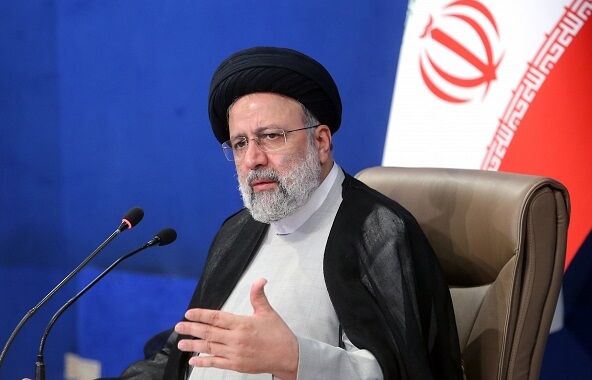 رییس جمهور: مردم اوکراین قربانی سیاست‌های شیطانی آمریکا شده‌اند