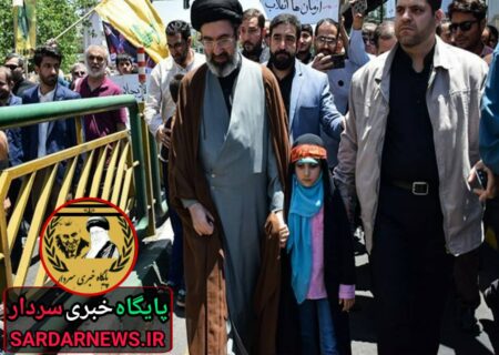 حضور فرزند رهبر معظم انقلاب در راهپیمایی روز جهانی قدس