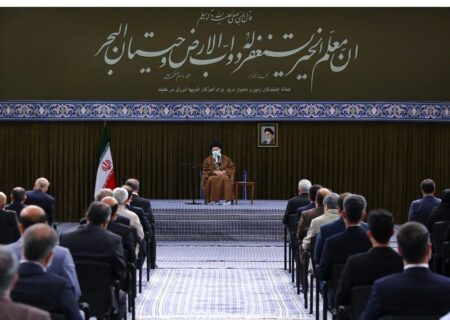 دیدار رهبر معظم انقلاب با  جمعی از معلمان و فرهنگیان