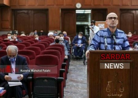 اکبر طبری برای گذراندن حداقل ۱۲ و نیم سال حبس به زندان اوین بازگردانده شد/ ۴۵ ماه حبسی که او قبلا متحمل شده بابت عناوین اتهامی دیگری بوده و مجازات دوازده و نیم سال فعلی باید به صورت کامل اجرا شود
