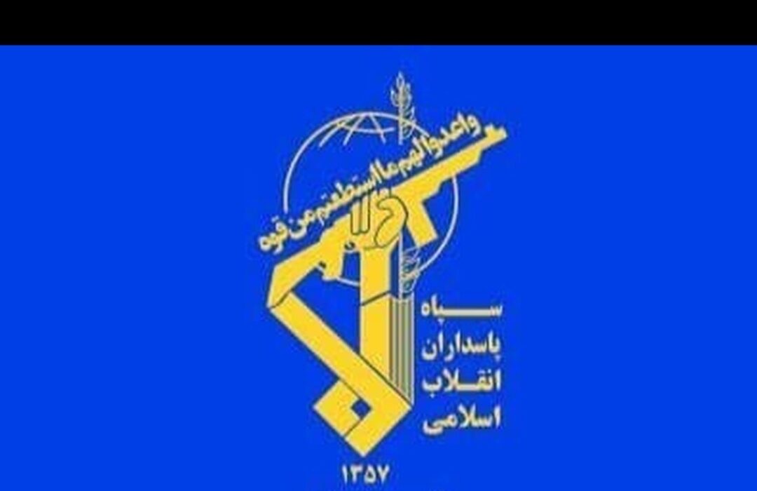 نیروی دریایی سپاه نفتکش متخلف را در جنوب سواحل مکران توقیف کرد